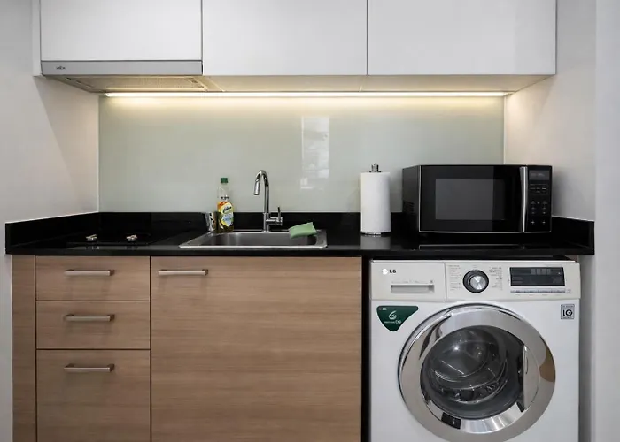 Appartement Modern 1br In 18 *